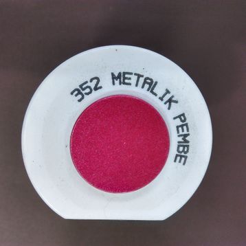 Akçalı 352 Metalik Pembe Sprey Boya