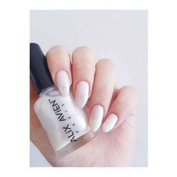 Alix Avien 28 Nail Lacquer Sedefli Beyaz Oje