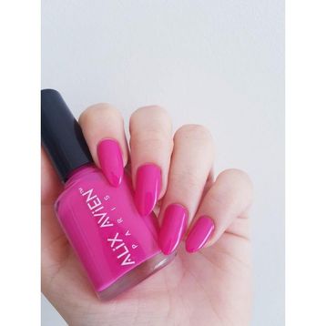 Alix Avien 61 Nail Lacquer Şeker Pembe Oje