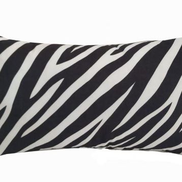 Alkan Homes 43 x 43 cm - Renkli Kırlent Dünyası Dikdörtgen Zebra Desen Dijital Baskılı Kırlent Kılıfı