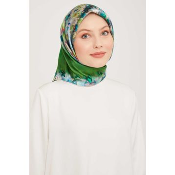 Armine 9043-54 Yeşil Desenli Eşarp
