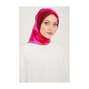 Armine 9138-02 Fuşya Yazı Desen Tivil İpek Eşarp
