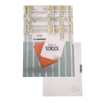 Artlantis Kilitli Kız Modeli Mcolor Sert Kapak Çizgili 14x20 cm Yeşil Hatıra Defteri