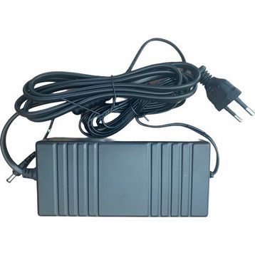 Ata Elektronik AC100-240V 50/60HZ Dc 12 Volt 5 Amper 2 m Plastik Kasa Adaptör