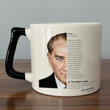 Atatürk Gençliğe Hitabe Yazılı Siyah Kulplu Seramik D Baskılı Kupa