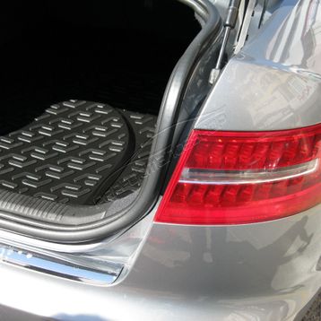 Audi A6 2006 Model 3D Havuzlu Paspas