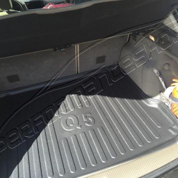 Audi Q5 2015 Bagaj Havuzu