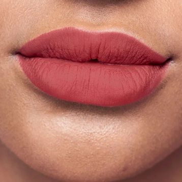 Avon Peach Flatters Ultra Mat Ruj