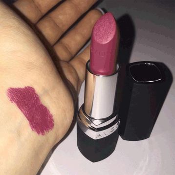 Avon Perfectly Berry Blast Mat Ruj