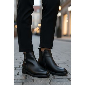Ayakmod 224581 Z Siyah Cilt İçi Polarlı Kadın Bot