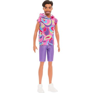 Barbie HRH26 Renkli T-Shirtlü Esmer Yakışıklı Ken Bebek