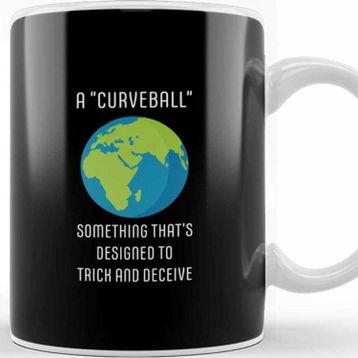 Baskı Dükkanı A Curveball Flat Vearth Kupa