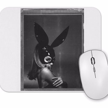 Baskı Dükkanı Dangerous Woman Mouse Pad