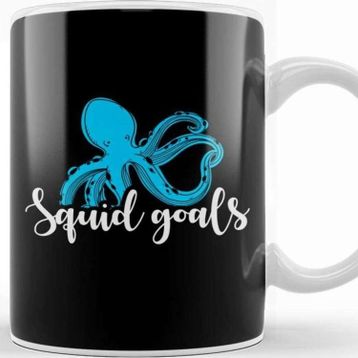 Baskı Dükkanı Fish Squid Goals Cute & Funny Squad Goals Pun Joke Beyaz 330 ml Porselen Kupa Bardak