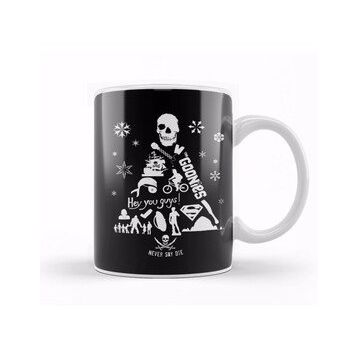 Baskı Dükkanı Goonies Christmas Tree Silhouette Kupa