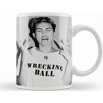 Baskı Dükkanı KB11250 Miley Cyrus Wrecking Ball Porselen Kupa Bardak