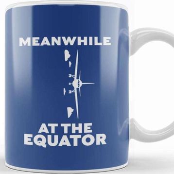 Baskı Dükkanı Meanwhile at the Equator Flat Earth Kupa