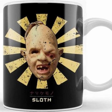 Baskı Dükkanı Sloth Retro Japanese Goonies Kupa