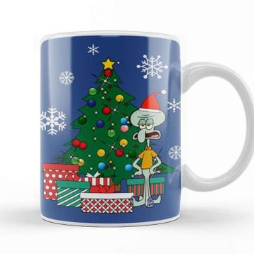 Baskı Dükkanı Squidward Tentacles Around The Christmas Tree Kupa