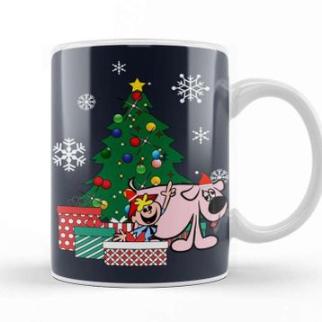Baskı Dükkanı Tom Terrific And Mighty Manfred The Wonder Dog Around The Christmas Tree Porselen Beyaz Kupa Bardak