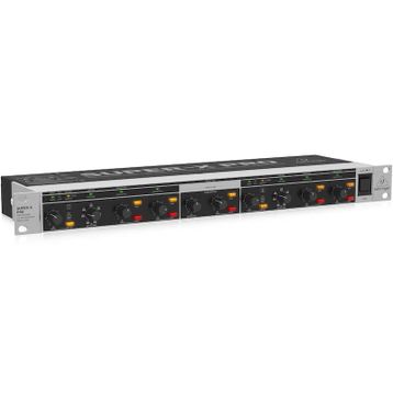 Behringer CX3400 Crossover