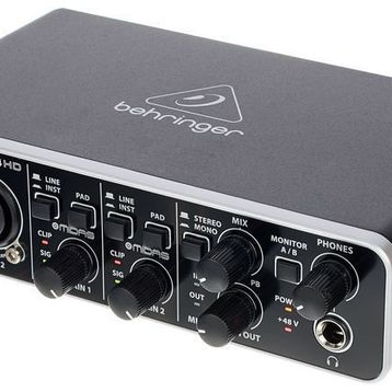 Behringer UMC204HD 2 Giriş 4 Çıkış Usb Stüdyo Ses Kartı