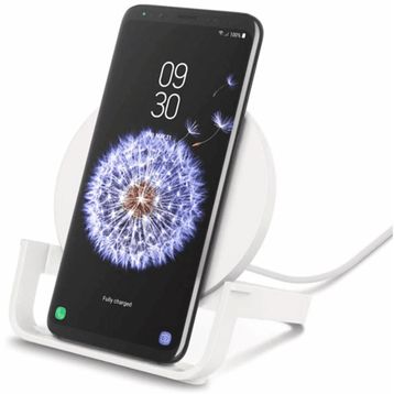 Belkin Boost Charge 10W Bluetooth Outlet Kablosuz Şarj Standı