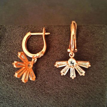 Bella Gloria GP00224 Gümüş Küpe