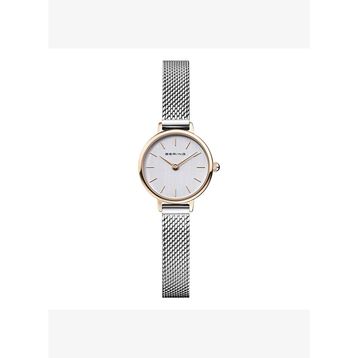 Bering 11022-064 Kol Saati