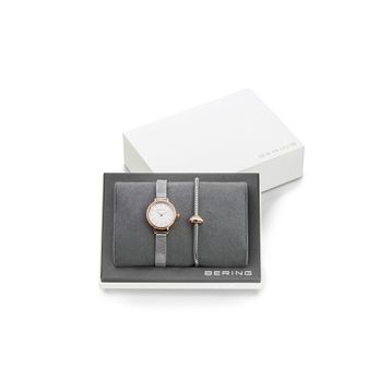 Bering 11022-064 Kol Saati