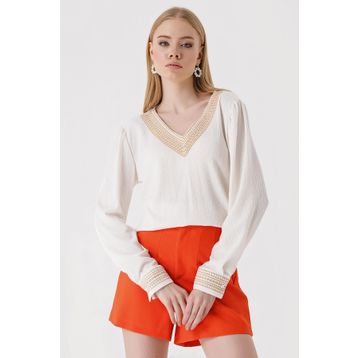 Bigdart 0466 Beyaz Nakışlı V Yaka Örme Kadın Bluz