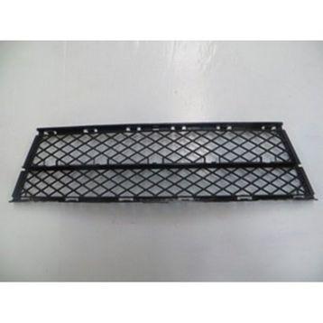 Bmw 5 Seri E60 2007-2010 Orta Siyah Ön Tampon Panjuru