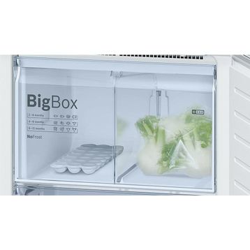 Bosch KGN56LW30N Buzdolabı