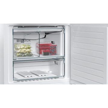 Bosch KGN76V F0N Buzdolabı