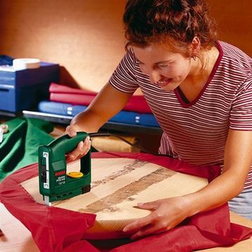 Bosch PTK 14 E Zımba Makinesi