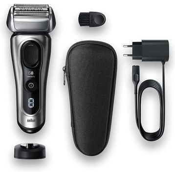 Braun Series 8 8417 Tıraş Makinesi + Şarj Standı + Seyahat Çantası