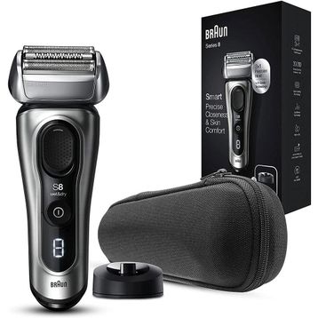 Braun Series 8 8417 Tıraş Makinesi + Şarj Standı + Seyahat Çantası
