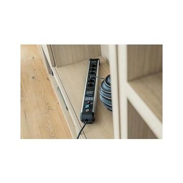 Brennenstuhl Premium Protect Line Serisi 6 Soketli Hızlı Şarj Özellikli 3 mt 60.000 MAH Akım Korumalı Siyah Gri Uzatma Kablosu