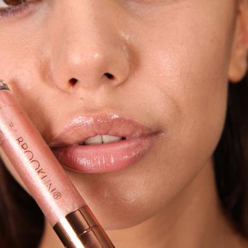 Brooklın Lipgloss No: 12 Dudak Parlatıcısı
