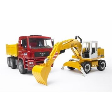 Bruder 02751 MAN Araba Çekici Jeep