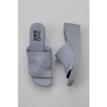 Bueno Shoes 01WY2404 Mavi Deri Kadın Dolgu Topuklu Terlik