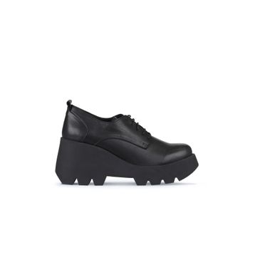 Bueno Shoes 01WZ8400 Siyah Deri Kadın Dolgu Topuklu Ayakkabı