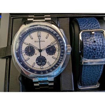 Bulova 98K112 Erkek Kol Saati