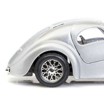 Burago Bugatti Atlantic (1936) 1:24 Model Araç