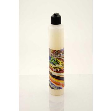 Cadence 250 ml Pouring Effect