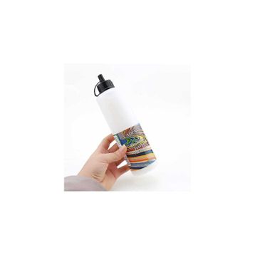 Cadence 500 ml Pouring Effect