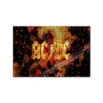 Cakapuzzle ACDC Elektrogitarist ve Alevler 120 Parça Ahşap Puzzle