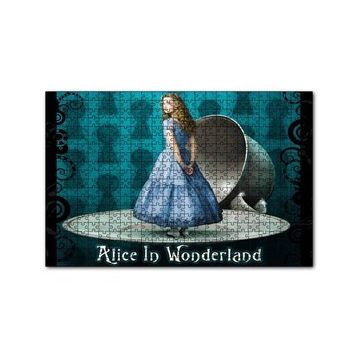 Cakapuzzle Alice Harikalar Diyarında Fincan ve Tabak 120 Parça Ahşap Puzzle