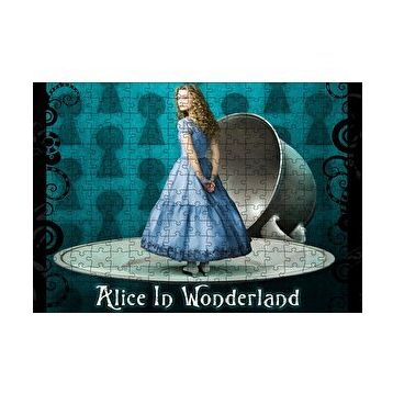 Cakapuzzle Alice Harikalar Diyarında Fincan ve Tabak 120 Parça Ahşap Puzzle