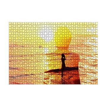 Cakapuzzle Altın Rengi Güneş Okyanus ve Sahildeki Kız 120 Parça Ahşap Puzzle